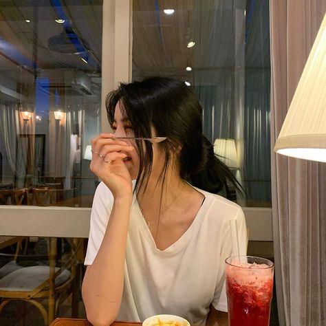 Sowon Gfriend, Gfriend Sowon, 얼짱 소녀, Ulzzang Korean Girl, Korean Aesthetic, Uzzlang Girl, Korean Girl Fashion, Foto Ideas Instagram