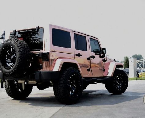 Jeep Wrangle chrome wrap — not the best quality but the dopest color. Rose Gold Jeep Wrangler, Rose Gold Jeep, Gold Jeep Wrangler, Wrangler Interior, Jeep Baby, Unique Vehicles, Custom Jeep Wrangler, Pink Jeep, Adventure Car