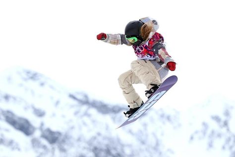 Jamie Anderson gives US a sweep in slopestyle! Winter Olympics, Jamie Anderson, Nathan Chen, Sochi Russia, Olympic Mountains, X Games, Winter Games, Mom Stuff, Sochi