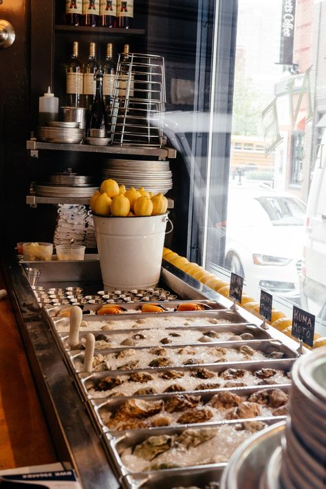 Raw Bar Restaurant, Raw Bar Display, Seafood Market Design, Seafood Chowder Soup, Seafood Display, Oyster Bar Restaurant, Seafood Broil, Seafood Store, Seafood Bar