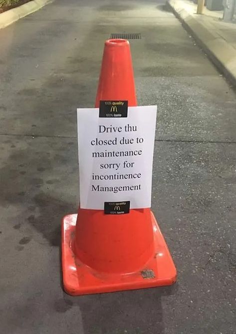 25 Funny Signs ~ Hilarious Fails All Around 21 Funny Signs Hilarious, Sign Fails, Funny Sign Fails, Hilarious Signs, Captain Obvious, Construction Signs, Bad Neighbors, Ignorance Is Bliss, Wet Floor
