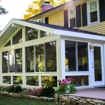 3 Season Porch Ideas, 4 Season Sunroom, Farmhouse Sunroom, 3 Season Porch, Balkon Decor, All Season Room, Three Season Porch, 4 Season Room, Screened Porch Designs