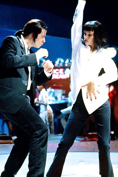 pulp fiction, uma thurman, john travolta, #pulpfiction #umathurman #johntravolta 90s Inspired Halloween Costumes, Uma Thurman Pulp Fiction, Tarantino Films, Jitterbug, Septième Art, I Love Cinema, Uma Thurman, Mia 3, John Travolta