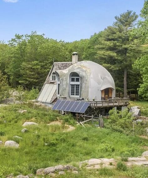 Aircrete Dome Home, Round House Design, Extraordinary Architecture, Monolithic Dome Homes, New England Cottage, Alternative Homes, Yurt Home, Cob Building, Dome Homes