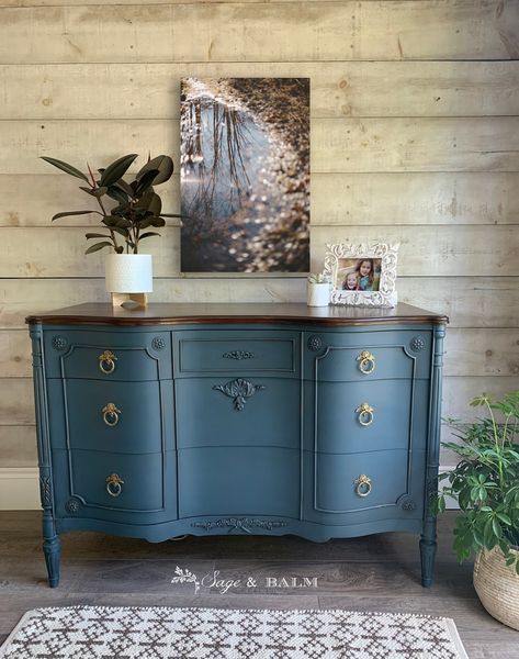 "This stunning, deep teal blue buffet with gorgeous stained walnut top is the perfect piece for just about any space!  Versatile as a dresser, entryway console, TV unit, or dining buffet; this piece offers both beauty & function!  Antique, gold ring pulls contrast beautifully with the dark teal and warm brown tones, adding more character to this already well patina'd piece! FEATURES & DIMENSIONS: >> 48 Inches Wide  X 22 Inches Deep  X 34.75 Inches High  >> Expertly hand-refinished with love and 60s Dresser Makeover, Vintage Teal Aesthetic, Dark Teal Dresser, Bedroom Furniture Paint Ideas, Dresser Colors Painted, Teal Dresser Diy, Painting Dresser Ideas Diy, Redone Dressers, Two Toned Dresser