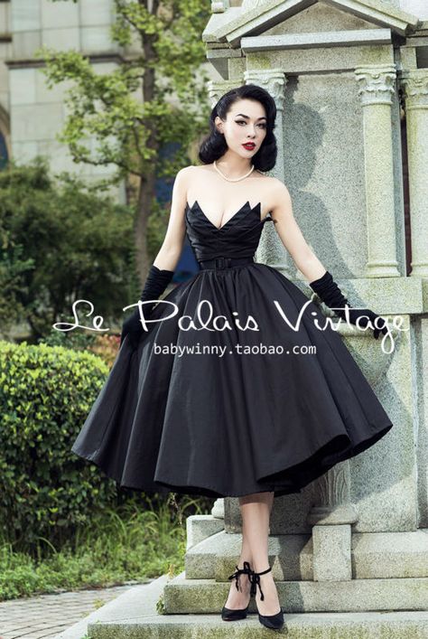 50s Dresses, Mode Pin Up, Le Palais Vintage, Gothic Mode, Lbd Dress, Chique Outfits, Vestidos Vintage, Elegantes Outfit, 50s Fashion