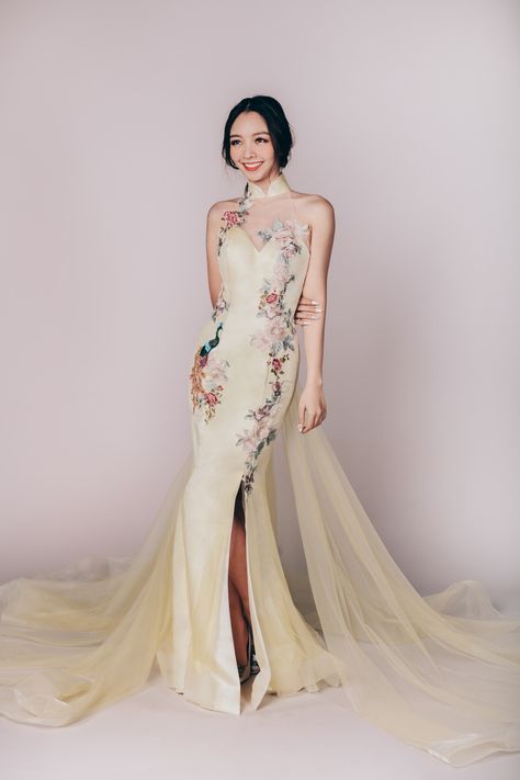 Modern cheongsam dress