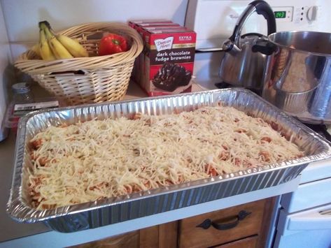 Church Mouse: Baked Ziti for a Crowd Essen, Baked Ziti For A Crowd, Ziti For A Crowd, Party Food For A Crowd, Team Meal, Pasta Penne, Large Group Meals, Range Top, Cooking For A Crowd