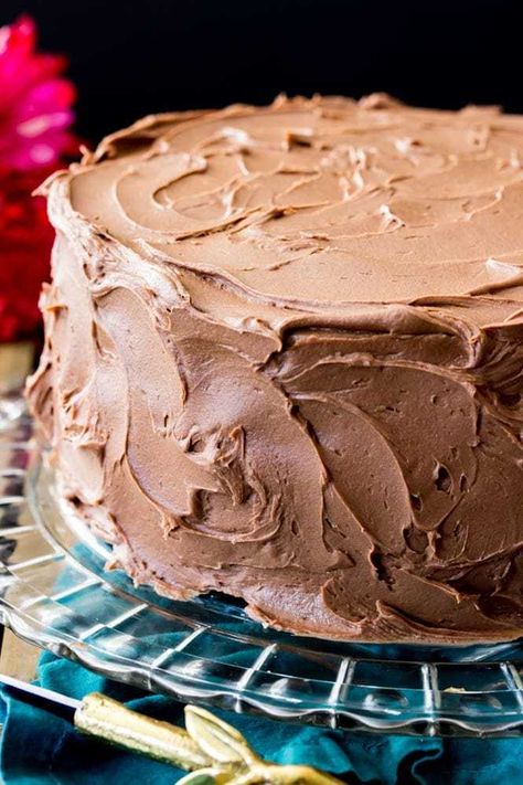 Choc Desserts, Milk Chocolate Frosting Recipe, Icing Recipe For Cake, Chocolate Cake Icing, Chocolate Icing Recipes, Dozen Cupcakes, Milk Chocolate Cake, 9 Cake, Chocolate Cake Frosting