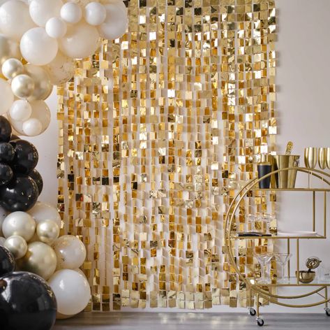 Champagne Gold Sequin Hanging Backdrop Party Decoration – Très Chic Party Boutique