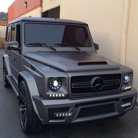 Matt grey for G مرسيدس بنز, Dream Cars Mercedes, Mercedes G Class, New Luxury Cars, Mercedes G Wagon, Lux Cars, Mercedes G, Benz G, G Class