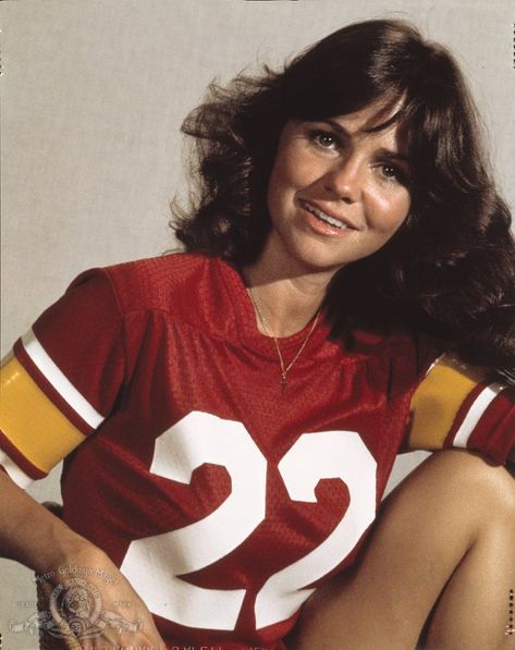 Sally Field..MY FAVORITE! I love her!! Sally Field Gidget, Madame Doubtfire, Joanne Woodward, Candice Bergen, Sally Field, Smokey And The Bandit, Bon Film, Lauren Hutton, Myrna Loy