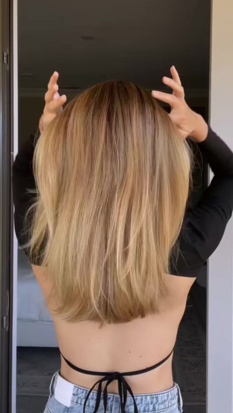 Volume In Ponytail, Ponytail Trick, Wedding Hairstyles For Girls, Easy Ponytail, Easy Updos For Medium Hair, Easy Hairstyles For Thick Hair, Ponytail Tutorial, Elegant Ponytail, Ponytail Hairstyle