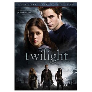 Twilight (2-Disc Special Edition) (Widescreen) Maverick Film, Halloween Films, Film Romance, Belle Aesthetic, Twilight Poster, Catherine Hardwicke, Billy Burke, Twilight 2008, Twilight Film