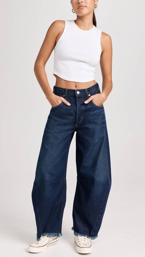 The Best Barrel-Leg Jeans That Will Define 2024 | Who What Wear Horseshoe Jeans, Airport Attire, Being Human Clothing, Bow Jeans, Baggy Jeans Outfit, Off Duty Outfits, Jeans Outfit Winter, Metallic Pants, Fall Pants