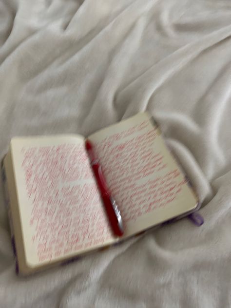 Dairy Writing, Goal Board, Aesthetic Journal, Writing Motivation, Writing Therapy, Academic Motivation, Art Journal Therapy, Manifestation Board, Writing Poems