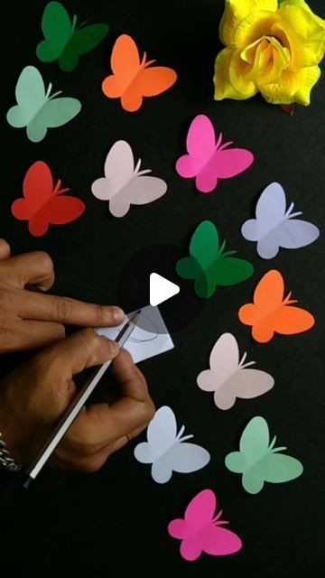 Paper Butterflies Craft, Butterflies From Paper, Butterfly Craft Easy, Craft Paper Butterfly, Folding Butterfly Paper Crafts, How To Make Butterflies With Paper, Buterfluffy Craft, Butterfly Making Ideas, Make A Butterfly Craft
