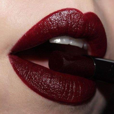 𝒿𝑒𝓃𝓃𝒶 𝓁𝑒𝑒⁷ on Instagram: “@ritueldefille Forbidden Lipstick in Fortune Teller — #gifted #ritueldefille #forbiddenlipstick #lipswatch #lipswatches #makeup #beauty…” Fortune Teller Aesthetic, Lipstick Aesthetic, Lipstick Dark Red, Vampire Makeup, Beauty Lips, Lipstick Tutorial, Lighter Skin, Lip Swatches, Makeup Game