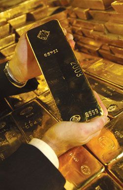 Gold bars... Lingot D'or, Gold Bullion Bars, Gold Investments, Gold Bars, Money Stacks, Gold Money, 401k, Bullion Coins, Gold Rate