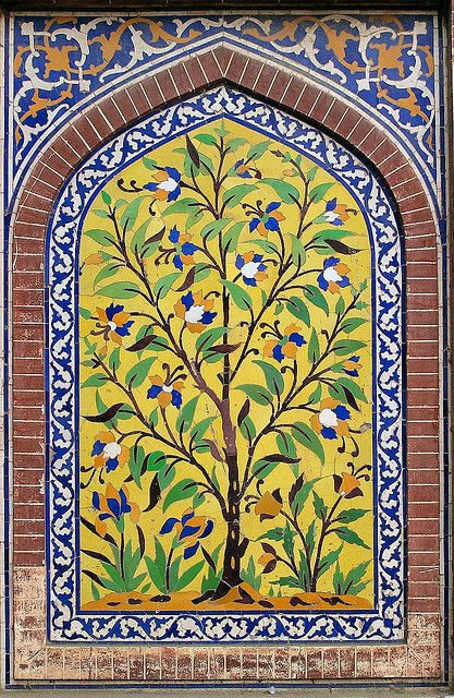 https://flic.kr/p/4FvfSb | Pakistan - 113 Lahore Old City Wazir Khan Mosque Truckart Pakistan, Mosque Carpet, Wazir Khan Mosque, Art Arabe, Pakistani Art, Pakistan Art, Mughal Art Paintings, Mughal Architecture, Mosque Art