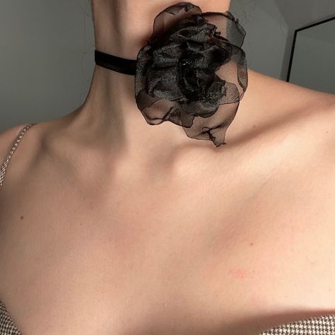 Black Flower Accessories, Neck Flower, Ruffle Dresses, Bridal Sari, Velvet Tie, Denim Corset, Flower Choker, Organza Flowers, Chocker Necklace