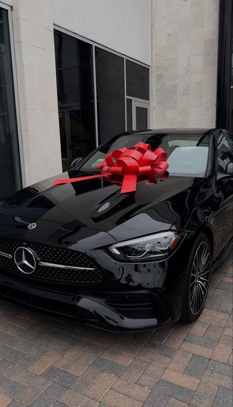 Black Mercedes, Vision Board Pics, مرسيدس بنز, Dream Cars Mercedes, Vision Board Photos, Vision Board Pictures, Mercedez Benz, Luxury Lifestyle Dreams, Benz Car