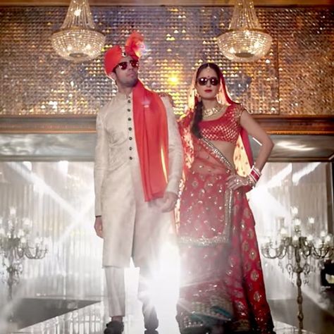 Kala chashma song from baar baar dekho Kala Chashma, Baar Baar Dekho, Mens Traditional Wear, Katrina Kaif Photo, Couple Dpz, Couple Wedding Dress, Bollywood Party, Famous Dress, Rio Olympics