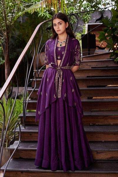Please Comment, Like, or Re-Pin for later 😍💞, #ad, party dresses india, indowestern dress for girl, long kurti, indo western sarees, uk salwar kameez Short Jacket For Gown, Indian Skirt And Top Outfits Wedding, Skirt Top With Jacket Indian, Lehengas With Jackets, Indian Outfits With Jacket, Skirt And Jacket Outfit Indian, Crop Top Lehenga With Saree, Belt Dresses Indian, Lehenga Belt Style