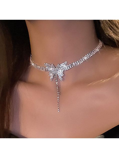 Silver  Collar  Aluminum Alloy   Embellished   Women's Fashion Jewelry Necklace For Prom, Necklace Silver Diamond, Rhinestone Accessories, Choker Necklace Silver, Women Choker Necklace, Choker Necklace Designs, Pretty Jewelry Necklaces, Sparkly Necklace, Diamond Choker Necklace