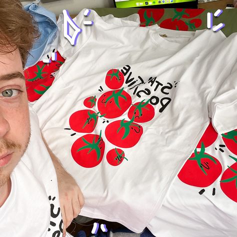 Printed some new happy tomatoes 🍅 t shirts today! There is so hot in Poland and it was so hard to do anything but this cute tomatoes can’t wait and need to be printed hehe You can get this T Shirts on my website or DM me! 40$ + 5$ international shipping #art #sketch #screenprinting #custom #tshirtprinting #tomato #acrylic #painting #screenprint Tomatoes, Screenprinting, Pastel, Canning Tomatoes, Art Sketch, Oil Pastel, Dm Me, Do Anything, Need This