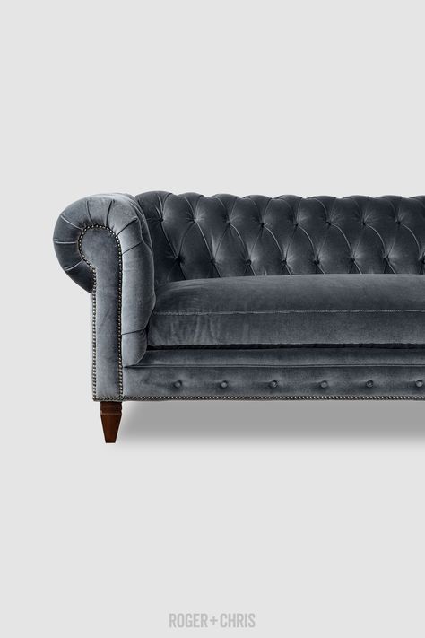 Parlour Design, Velvet Tufted Sofa, Tufted Sofa, Sofa Upholstery, Chesterfield Sofa, Grey Velvet, Best Sofa, Velvet Sofa, Modern Sofa