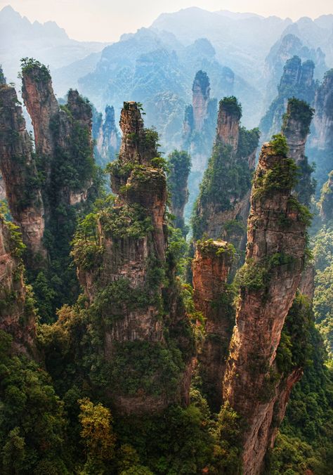 Pandora from Avatar. Zhangjiajie National Forest Park, Hunan province, China. Also known as Hallelujah Mountains ©Stuck in Customs / Trey Ratcliff China National Park, Chongqing, Zhangjiajie, Pamukkale, Tianzi Mountains, Visit China, Forest Park, China Travel, Bhutan