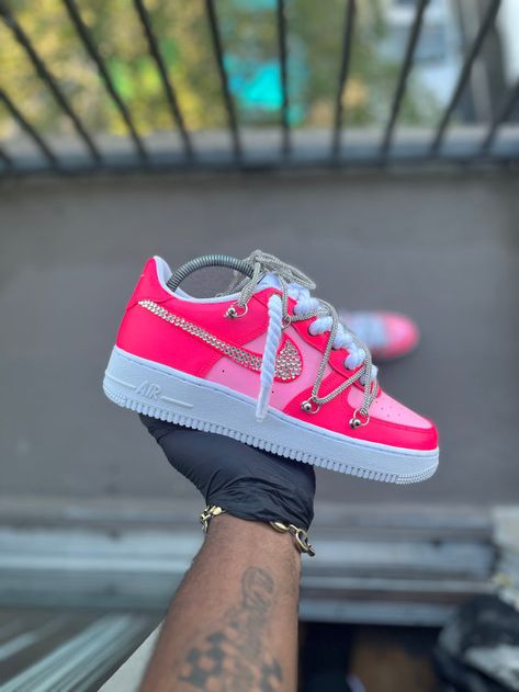 Cute Jordans For Women Pink, Custom Nike Womens Shoes, Baddie Shoes Sneakers Nike, Pink Air Force 1 Custom, Pink Customized Air Force 1, Pink Rope Laces Af1, Fuschia Sneakers Outfit, Custom Jordan Shoes For Women, Hot Pink Air Force 1