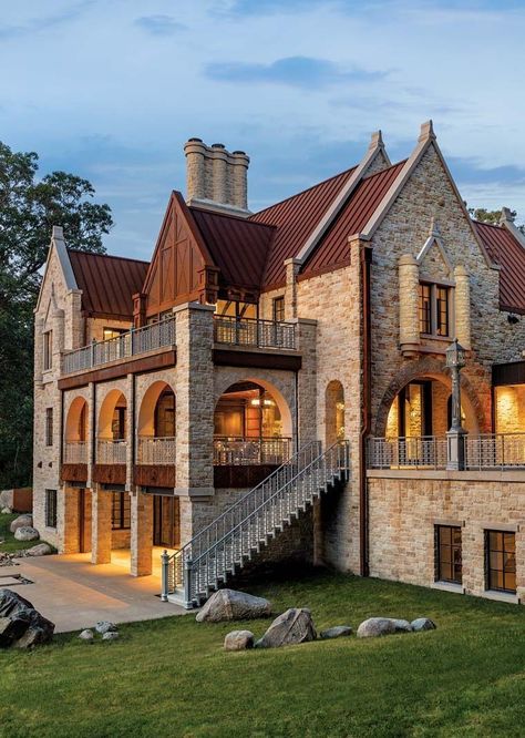 Huntington Manor: Orono’s Famous Modern-Day Castle - Midwest Home Castle House Modern, Inside A Castle, Castle House Design, Midwest Home, Castle Exterior, Modern Castle, Stone Exterior, Castle Home, Classic House Design