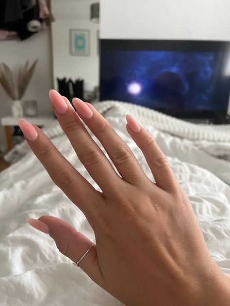 Light Pink Airbrush Nails, Subtle Aura Nails, Neutral Aura Nails, Air Brush Nails, Bali Nails, Peachy Nails, Nails Airbrush, Airbrush Nail, Paris Nails