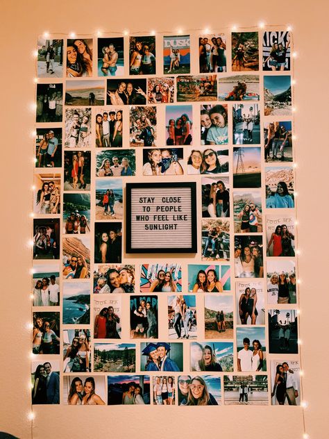 Diy Photo Collage Wall, Photo Walls Bedroom, Photowall Ideas, Picture Wall Bedroom, Family Photo Wall, Photo Deco, Diy Room Decor For Teens, Photo Wall Decor, Cute Diy Room Decor