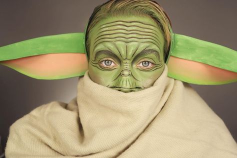 Yoda Makeup, Sarah Louwho, Baby Yoda Costume, Yoda Halloween, Yoda Costume, Autumn Photoshoot, Master Yoda, The Force Is Strong, Fall Photoshoot