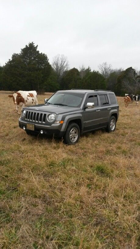 Jeep patriot Jeep Patriot Aesthetic, Patriot Aesthetic, Old Jeep, Jeep Patriot, Car Stuff, Vroom Vroom, Future Car, Dream Cars, Jeep