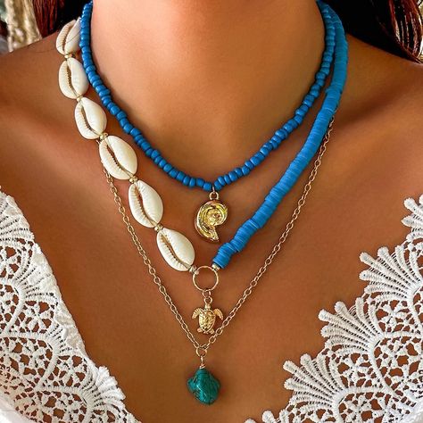 Summer is here! Are you ready for the beach time? Come check out our Bohemian Layered Necklace Set @ www.homartiq.com Enjoy complimentary free shipping worldwide, promised! Beach Jewerly, Beachy Necklace, Seashell Pendants, 여름 스타일, Ocean Fashion, Detailed Necklace, Turtle Charm, Layered Necklace Set, Multi Layer Necklace