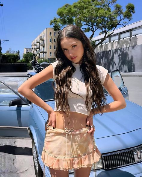 Olivia Rodrigo Concert Outfits, Olivia + Core + Aesthetic, Celebrity Singers, Mexican Girl, Getting Him Back, Olivia Rodrigo, Fav Celebs, Concert Outfit, Pretty People