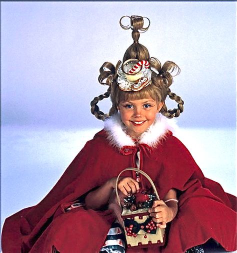 Cindy Lou Hair, Cindy Lou Hoo, Whoville Costumes, Christmas Character Costumes, Cindy Lou Who Hair, Cindy Lou Who Costume, Whoville Hair, Der Grinch, Church Christmas Party