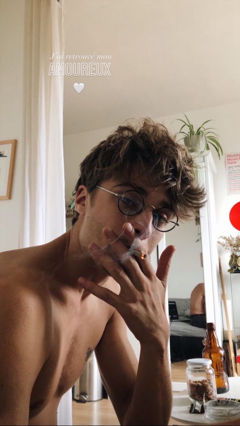 ✨ on Twitter: "WHAT THE HELL MAXENCE WHO GAVE YOU THE RIGHT… " Alex Turner, Barty Crouch Jr, Maxence Danet Fauvel, Ideal Man, Popular People, The Boy Is Mine, Thomas Brodie, 인물 사진