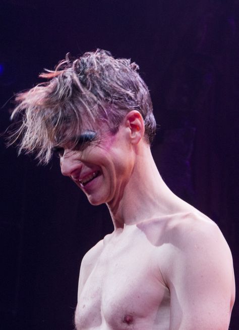 John Cameron Mitchell is so happy as he takes his first Broadway bow as Hedwig. John Cameron Mitchell, Hedwig And The Angry Inch, Cameron Mitchell, Man Crush Monday, Curtain Call, So Happy, Welcome Back, Broadway, Google Search