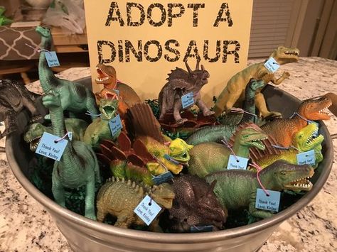 Adopt A Dinosaur Party Favor Idea | Dinosaur Birthday Party Ideas Festa Jurassic Park, Jurassic Park Birthday Party, 4de Verjaardag, Dinosaur Birthday Theme, Birthday Party At Park, Jurassic Park Birthday, Dinosaur Birthday Party Decorations, Park Birthday, Dinosaur Party Favors