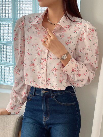 DAZY Ditsy Floral Print Puff Sleeve ShirtI discovered amazing products on SHEIN.com, come check them out! Pink Floral Shirt Outfit, Pink Flower Outfit, Pink Floral Top Outfit, Floral Shirt Outfit Women, Pink Blouse Outfit, Trendy Fashion Tops Long, Trendy Shirts For Women, Floral Blouse Outfit, Floral Shirt Outfit