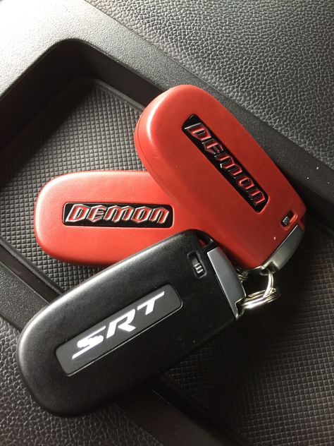 Dodge demon key choice Always RED !! Doge Cars, Doge Car, Trackhawk Jeep, Dodge Srt Demon, Doge Challenger, Durango Hellcat, Dodge Hellcat, Charger Hellcat, Srt Demon