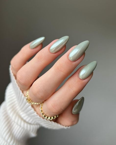 Ombre Chrome Nails, Crome Nails, Almond Nails Designs, Nagel Inspo, Soft Nails, Cat Kuku, Elegant Nails, Classy Nails, Chic Nails