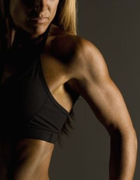 Toned Arms, Body Motivation, Flabby Arms, Arm Muscles, Fitness Photoshoot, Fitness Photos, Fitness Inspiration Body, Fitness Photography, Motivation Fitness