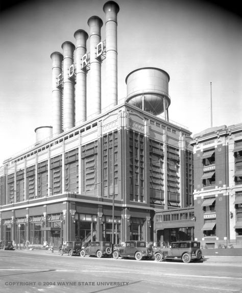 13 photos that showcase the glory days of Detroit factories Detroit Pictures, Converted Factory, Detroit Cars, Detroit Motors, Detroit History, Wayne State University, Wayne State, Detroit City, Vintage Michigan