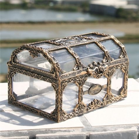 Plastic Transparent Pirate Treasure Box Crystal Gem Jewelry Box Storage Organizer Trinket Keepsake Treasure Chest Bureau Decor, Personalized Jewelry Box, Organization Gifts, Pirate Treasure, Jewelry Chest, Glass Box, Earring Organizer, Transparent Design, Treasure Box